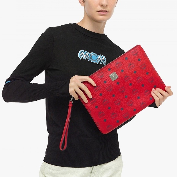 🎁 MCM Visetos Coated Canvas Pouch - Picture 2 of 16